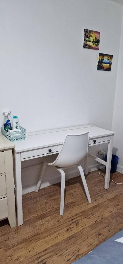 Cozy Double Bedroom In Zone 1-2 Central Londen Buitenkant foto