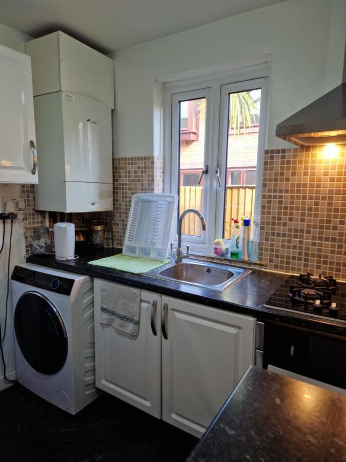 Cozy Double Bedroom In Zone 1-2 Central Londen Buitenkant foto